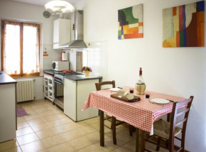Cheap Apartment in The Old Village Colle Di Val D'elsa